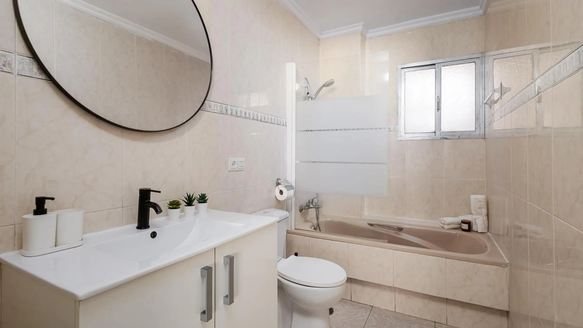Nordik Apartments Village - Torremolinos 